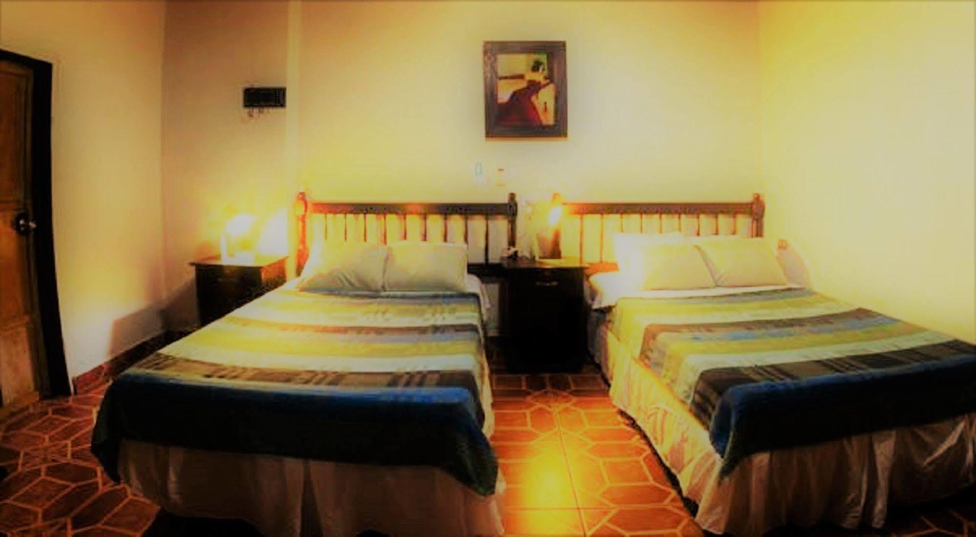 La Casa De Mamapan Hotel Colonial Ahuachapán Εξωτερικό φωτογραφία